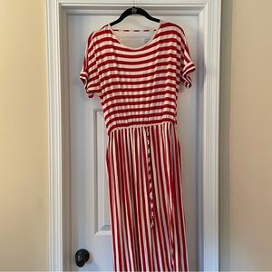 NWOT Hi-Lo Dress ❤️🤍